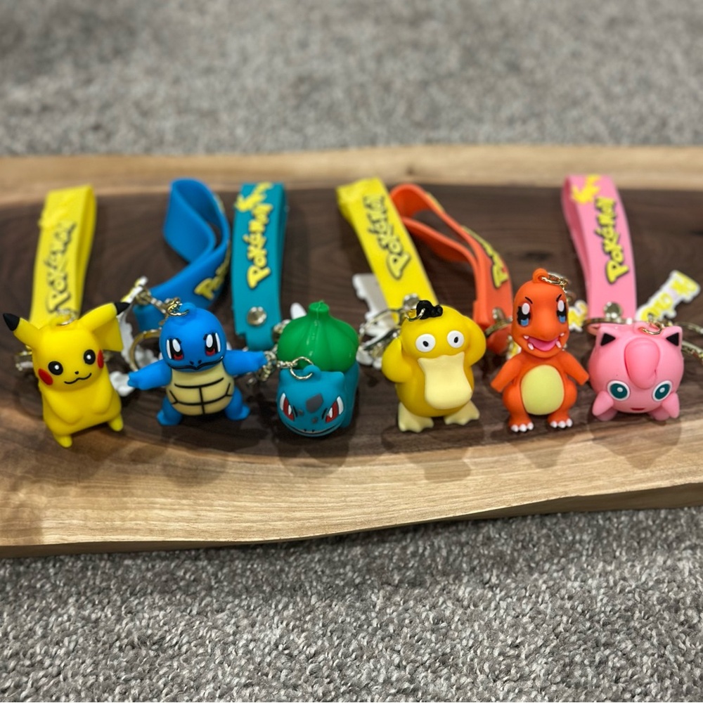 Pokemon Character Keychains Set of 6 brand new